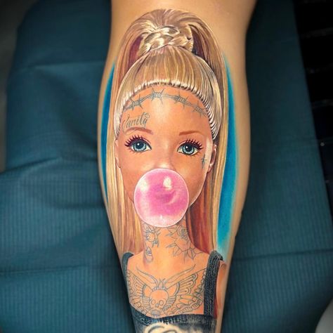 This Barbie loves American Traditional tattoos 😉🎀💗 Artist: lammy2012 on IG #tattd #tattdapp #tattooinspo #barbietattoo #barbiemovie #charactertattoo #tattoodesign #tattooartist #realismtattoo Barbie Tattoo Ideas, Barbie Tattoo, Aesthetic Barbie, Face Tats, 2023 Barbie, Tattoo Themes, Theme Tattoo, With Tattoo, Barbie Theme