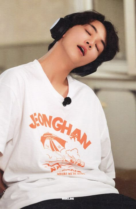 [SCAN] NANA TOUR BEHIND PHOTOBOOK [스캔] #정한 #JEONGHAN Jeonghan Short Hair, Jeonghan Cute, Jeonghan Angel, Seventeen Selca, Jeonghan Wallpaper, Svt Jeonghan, Jeonghan Svt, Seventeen Memes, Seventeen Jeonghan