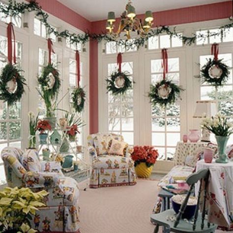 Sunroom decorated for the Christmas holidays. So cozy Christmas Tree Decorating Themes, Elegant Christmas Trees, Christmas Interiors, Christmas Living Rooms, Christmas Decorations For The Home, Indoor Christmas, Christmas Window, Noel Christmas, Christmas House