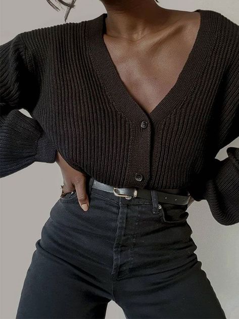 French Girl Outfits, Best Cardigans, Mens Fashion Blazer, 2020 Fashion Trends, Straight Crop Jeans, Cardigan Outfits, Menswear Inspired, 가을 패션, French Girl