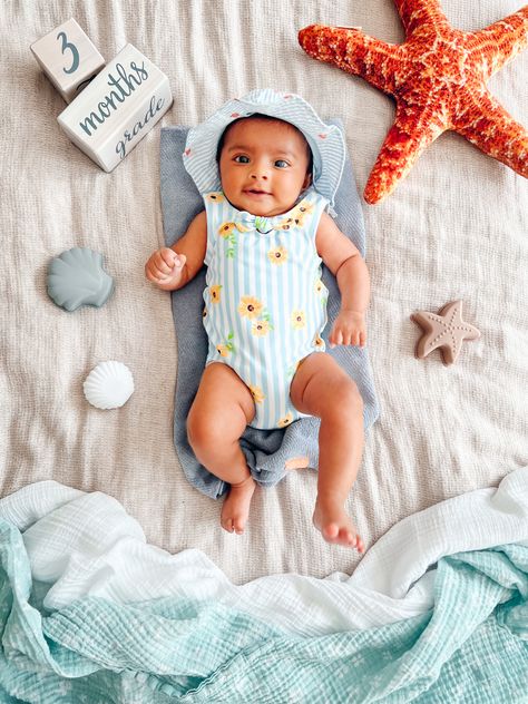 1 Month Baby Picture Ideas June, June Baby Photoshoot Ideas, Summer Baby Milestone Picture, June Baby Monthly Picture, Summer Baby Photoshoot Ideas, August Baby Photoshoot Ideas, August Monthly Baby Pictures, June Monthly Baby Photo, Baby Calendar Ideas Monthly Photos