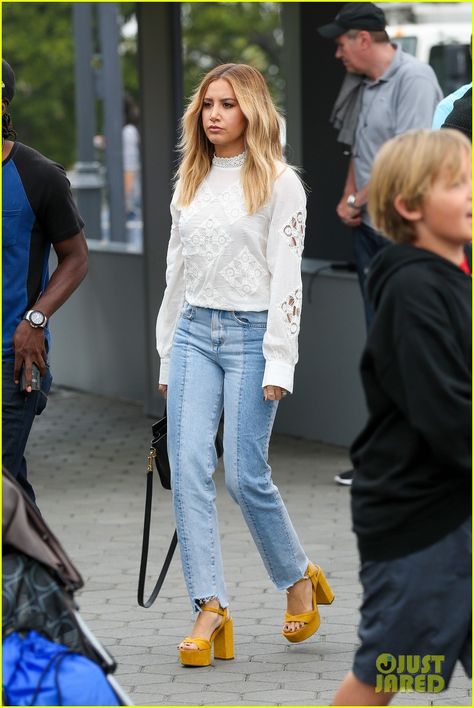 Maddie Fitzpatrick, Ashley Tisdale Style, Hollywood Street, Ashley Michelle, Lauren London, Her Makeup, Universal Studios Hollywood, Ashley Tisdale, Date Outfits