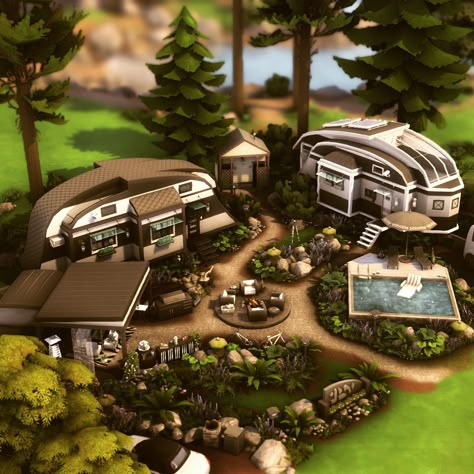 Good Morning Lovelies! This is a build that I built last year. I was actually planning on building all the campsites in Granite Falls and posting them one by one, but I've only finished two so far haha. This is the luxury campsite, for the camping snobs. Both caravans are luxuriously equipped with everything, of course there is a small mini pool and much more. The caravans are playtested. I got my inspiration from Pinterest because I didn't know exactly how to make the caravans look most "r... Sims 4 Caravan Cc, Sims 4 Campsite, Sims 4 Camping, Luxury Campsite, Camper Rental, Sims Houses, Sims Builds, Mini Pool, House Games