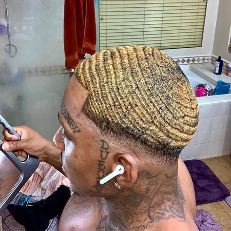 Smooth Stylz 360 | Wave Brush on Instagram: “#Repost @pb_the_goat_merch • • • • • • PEPPERMINT DRIP SHAMPOO ( WASH N STYLE RESULTS )🩸 Cut in courtesy of @wavyquis…” How To Get Waves, 360 Waves Hair, 360 Wave Brush, Wave Brush, Waves Hair, Lexus Ls, Black Men Hairstyles, Men Hairstyles, Wave Art