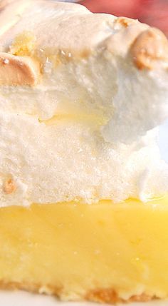 Best Ever Lemon Meringue Pie. Mini Lemon Meringue Pies, Lemon Meringue Pie Easy, Best Lemon Meringue Pie, Lime Desserts, Meringue Pie Recipes, Whoopie Pie, Lemon Dessert, Mince Pie, Lemon Dessert Recipes