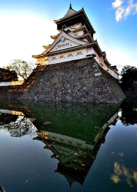 Kokura castle Kitakyushu Japan, Japan Places, Japanese Castles, Japanese Castle, Fukuoka Japan, Asian Architecture, Scenic Photos, Japan Trip, The Reflection