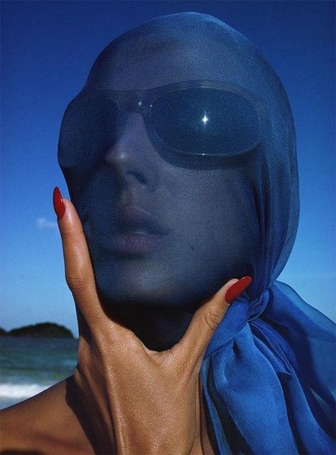 Surrealism Fashion, High Fashion Photography, Getty Museum, Richard Avedon, Apollo 11, Blue Scarf, Commercial Photographer, Photoshoot Inspo, Creative Direction