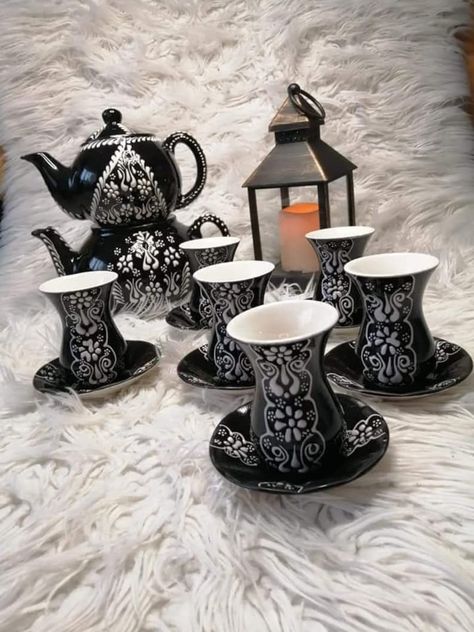 Black Pearl Tea Set: Teapot Set 6 Pcs Saucer Tea Glasses - Etsy Pearl Tea, Teapot Set, Tea Glasses, Ceramic Tea Cup, Tee Set, Heavy Metals, Brewing Tea, Tea Sets, Cold Meals