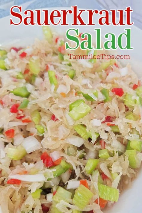 Easy Sauerkraut Salad Recipe that takes minutes to prepare. This great salad is filled with flavor and a true favorite. Perfect for New Years Day! Dishes With Kielbasa, Easy Kielbasa Recipes, Easy Sauerkraut, Sauerkraut Salad, Macaroni Salads, Simple Salads, Knit Scarfs, Kielbasa Recipes, Alkaline Recipes