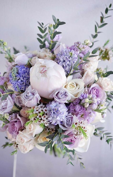 Retro Decoration, Pic Art, Lilac Wedding, Indoor Flowers, Beautiful Flower Arrangements, Lavender Wedding, Deco Floral, Pink Pastel, Bouquet Of Flowers