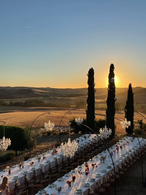 Angela Mugnai, Sabina Socol, Italian Wedding Venues, Dream Wedding Decorations, Tuscan Wedding, Outdoor Dinner, We Did It, Tuscany Wedding, French Wedding