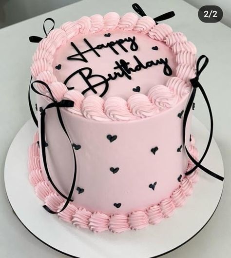 Birthday Cake Ideas 23 Years, 4in Cake Ideas, Xoxo Birthday Cake, Nice Cakes Birthday, Cute 25th Birthday Cakes, 23 Heart Cake, Beginner Cake Ideas, Birthday Cakes For 20th Birthday, Purple Bday Cakes For Women