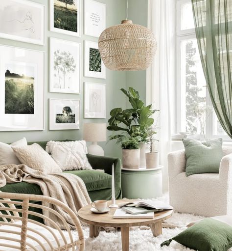 Sage Green Boho Living Room, Sage Green Living Room, Design Ložnic, Green Bedroom Decor, Sage Green Bedroom, Wall Inspiration, Gallery Wall Inspiration, Living Room Design Inspiration, Green Bedroom