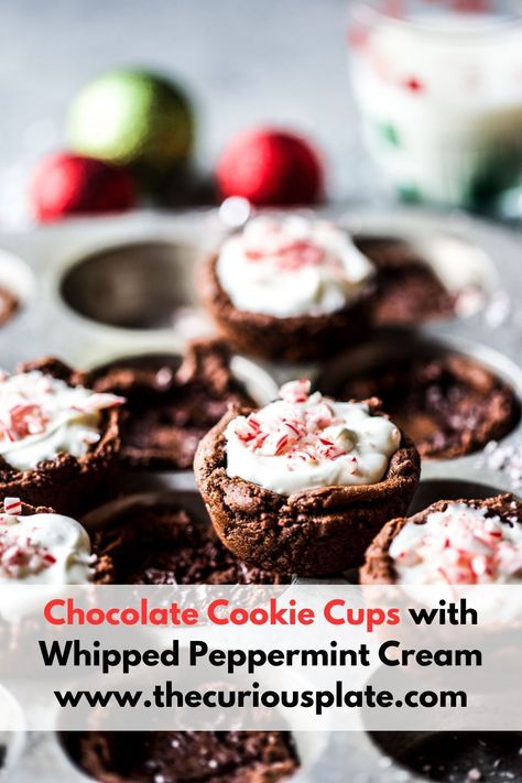 Chocolate Cookie Cups with Whipped Peppermint Creams is an easy and sweet treat to make for the holidays! Embark on a culinary journey with our Chocolate Cookie Cups with Whipped Peppermint Cream. Immerse yourself in the irresistible combination of velvety chocolate and airy peppermint for a dessert experience like no other. Chocolate Cookie Cups, Peppermint Whipped Cream, Peppermint Chocolate Chip Cookies, Peppermint Cookie, Portable Dessert, Peppermint Treats, Peppermint Cream, Spring Dishes, Holiday Cookie Exchange