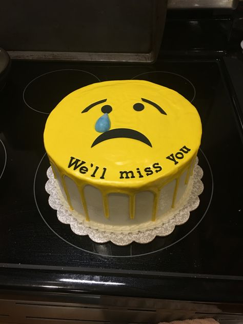 Emoji cake for a farewell party. Farewell Party Ideas School Cake, Send Off Cake Ideas, Farewell Bento Cake, Leaving Cake Ideas, Cake For Farewell Party, We Will Miss You Cake, Farewell Cake Ideas Friends, Fairwell Cake Ideas, Farewell Cake Designs