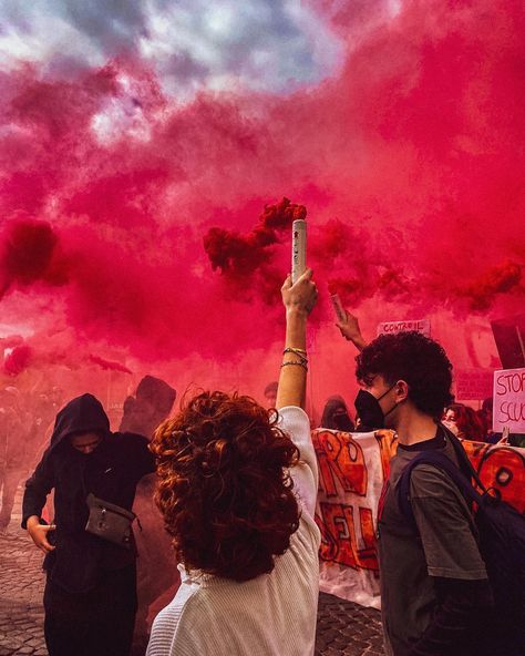 ig @tottiwa #protest #student #naples #shorthairstyles #shortcurlyhair Student Protest, Parental Advisory Explicit Content, Parental Advisory, Short Curly Hair, Naples, Red Hair, Vision Board, Short Hair Styles, Parenting