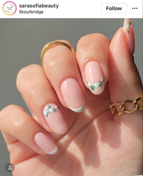 Cute Aesthetic Nails, Summer Cute Aesthetic, Spring Nail Art Ideas, Oval Nails Designs, Hard Gel Nails, Classy Nail Designs, Subtle Nails, Trendy Nail Art Designs, Simple Gel Nails