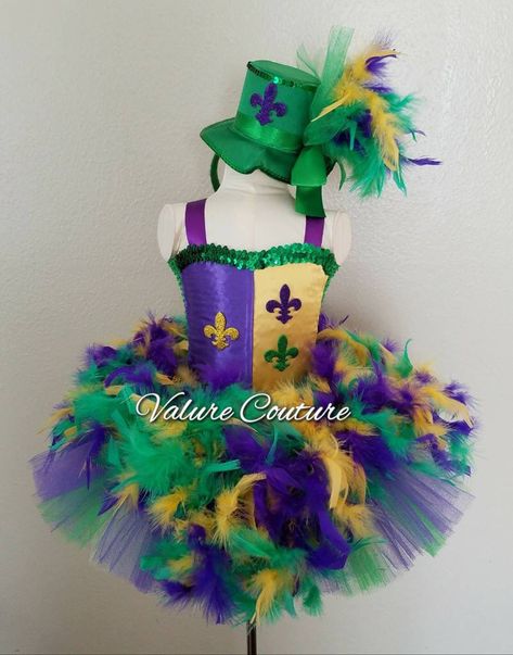 Halloween Birthday Outfit, Mardi Gras Attire, Mardi Gras Kid, Pageant Costumes, Tutu Dress Costumes, Pageant Outfits, Birthday Tutu Dress, Pageant Wear, Bow Party