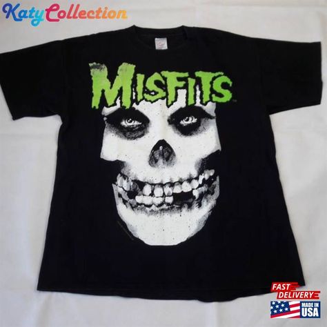 Misfits Shirt, Misfits Skull, Skull Shirts, Ramones, Mens Graphic Tee, Punk Rock, Black Tshirt, Cool Outfits, Mens Graphic