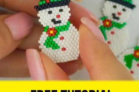 Diy Beaded Snowman Ornaments, Xmas Beading Patterns, Brick Stitch Pattern Earring Free, Easy Beading Patterns Free, Beaded Snowman Ornament, Christmas Beading Patterns Free, Brick Stitch Earrings Pattern Tutorials, Beaded Ornaments Diy Free Pattern, Seed Bead Crafts Diy Free Pattern