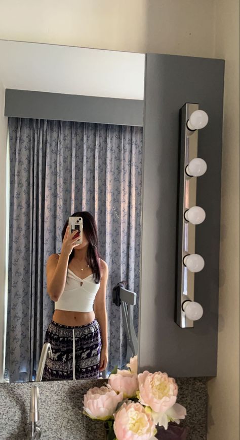 fit, outfit, mirror, elephant pants, purple, baggy pants, tank top, red hair, aesthetic, fit check, outfit inspo Elephant Pants Outfit, Aesthetic Fit Check, Taiwan Outfit, Thailand Pants, Red Hair Aesthetic, Trip Fits, Thailand Outfit, Check Outfit, Thailand Elephants