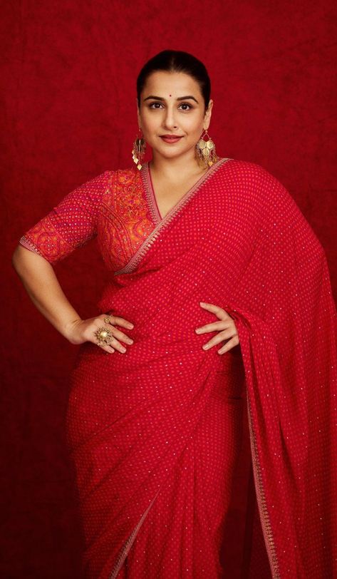 Vidya Balan Saree, Saree Looks, Celebrity Fashion Looks, Vidya Balan, Couples Images, Cute Couple Images, Saree Look, Neymar, Celebrity Style