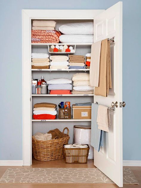 Shelves In Linen Closet, Office Closet Ideas, Build Shelves, Apartment Closet Organization, Closet Wallpaper, Clothes Hanger Storage, Closet Organisation, Organizing Linens, Airing Cupboard