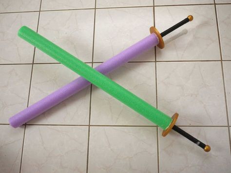 Cardboard Swords For Kids, Cardboard Swords Diy, Foam Swords, Foam Swords Diy, Diy Wooden Swords For Kids, Larp Swords Foam Diy, Larp Diy, Wooden Swords Diy Viking, Larp Props