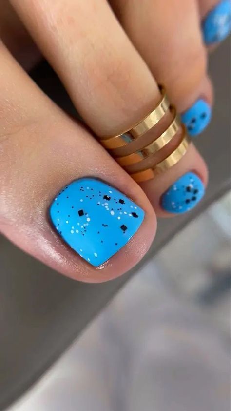 Late Season 2024: Summer Pedicure Colors Featuring Opi and Dnd Gel Choices Summer Pedicure Colors, Wife Nails, Summer Pedicure, Pedicure Ideas, Pedicure Colors, Toe Nail Color, Florida Style, Nail Stuff, Polish Colors