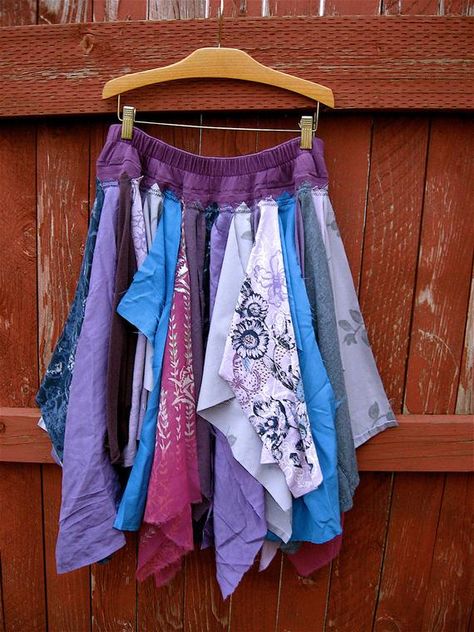 Dishfunctional Designs: How To Upcycle Thrift Shop Finds Into Trendy Home Decor Rag Skirt, Pixie Skirt, Thrift Shop Finds, Diy Clothes Refashion, Diy Clothes Videos, Repurposed Clothing, Diy Skirt, Skirt Medium, Trendy Home Decor