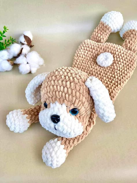 Crochet Triceratops, Crochet Lovey Free Pattern, Kat Haken, Crochet Dog Patterns, Lovey Pattern, Amigurumi Plush, Crochet Toys Free, Crochet Lovey, Cat Crochet