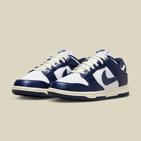 Nike Low Dunk, Off White Dunks, Nike Dunks Low, Nike Essentials, Dunks Low, Blue Stuff, Fit Board, Retro Nike, Virtual Wardrobe