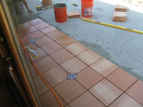 Laying saltillo tile Terra Cotta Tile Outdoor Patio, Terracotta Patio Tiles, Saltillo Tile Patio, Terra Cotta Mosaic, Mexican Saltillo Tile Terracotta Floor, Terracotta Spanish Tile, Terracotta Floor Tiles, How To Lay Tile, Diy Patio Table