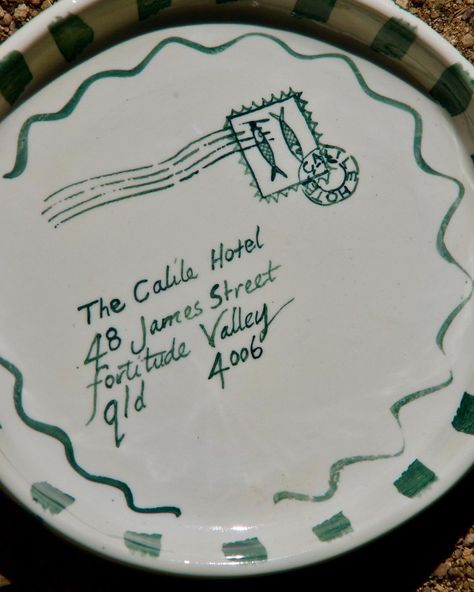 di Lunedí | Custom address plates for the @thecalilehotel Hand built in earthenware clay and decorated in the style of traditional Italian majolica… | Instagram Pottery Painting Design Ideas, Plates With Quotes, Plate Designs Ideas Pottery Painting, Hand Painted Plates Ideas, Painted Plates Ideas, Glazing Inspiration, Decorated Plates, Olive Oil Brands, Plate Designs