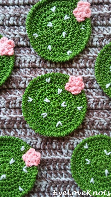 Cactus Coaster Crochet Pattern Free, Cactus Coasters Crochet, Cactus Coasters, Coasters Crochet, Pear Cactus, Crochet Cactus, Crochet Crop Top Pattern, Diy Yarn, Crochet Coaster Pattern