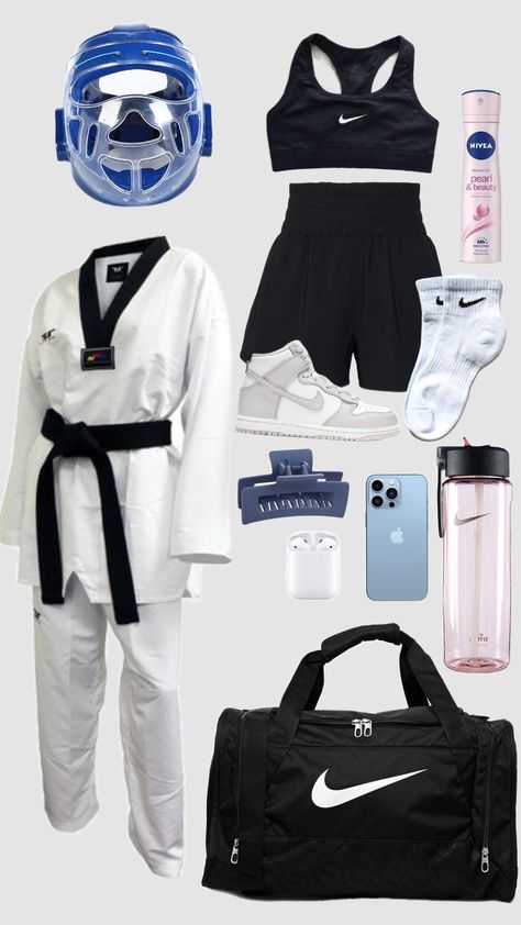 Taekwondo Outfit, Taekwondo Korea, Karate Clothes, Martial Arts Belt Display, Karate Outfit, Martial Arts Clothing, Tang Soo Do, Belt Display, Clothing Design Sketches