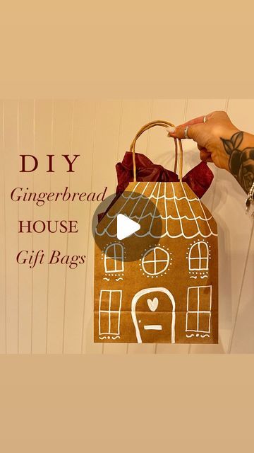 Brown Paper Bag Crafts For Christmas, Brown Paper Bag Christmas Gift Bags, Gingerbread House Bag Craft, Brown Bag Gingerbread House, Gingerbread House Gift Bag, Decorate Brown Paper Bag, Gingerbread Paper Bag, Gingerbread House Paper Bag, Paper Bag Gingerbread House