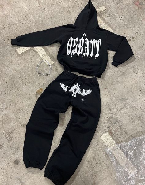 Tracksuit Outfit Design, Tracksuits Design Ideas, Y2k Hoodie Design, Y2k Clothing Brand, Hoodie Design Ideas Inspiration, Dark Rock, Hip Hop Print, Instagram Jewelry, Shirt Design Inspiration