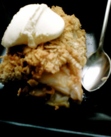 Make and share this Apple Crisp recipe from Food.com. Apple Crisp No Oats, Best Apple Crisp, Apple Crisp Recipe, Tasty Dessert, Fine Cooking, Fall Cooking, Candy Cakes, Apple Crisp Recipes, Crisp Recipe