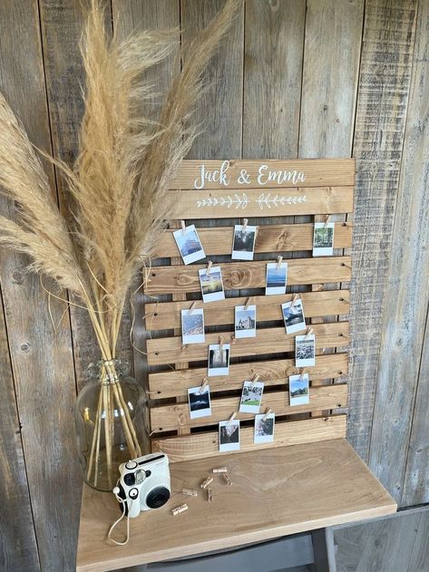 6 Best Creative Ways To Work Wooden Pallets In Your Wedding Polaroid Board, Polaroid Display, Polaroid Wedding, Table Seating Chart, Rustic Wedding Photos, Polaroid Wall, Photo Polaroid, Framed Wedding Photos, Blog Ideas