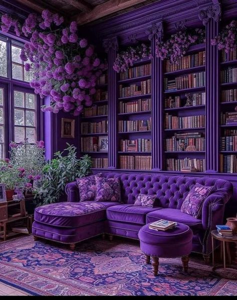 Purple Interior Design, Speakeasy Decor, Purple Room Decor, Purple Living Room, Purple Bedrooms, Purple Interior, Purple Rooms, Dark Home Decor, Living Room Trends