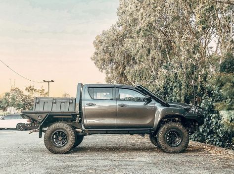 N70 Hilux Custom, N80 Hilux Custom, Hilux 4x4 Modified, Toyota Hilux Modified, Toyota Hilux 4x4 Modified, Hilux Mods, Landcruiser Ute, Custom Ute Trays, Toyota Hilux 4x4