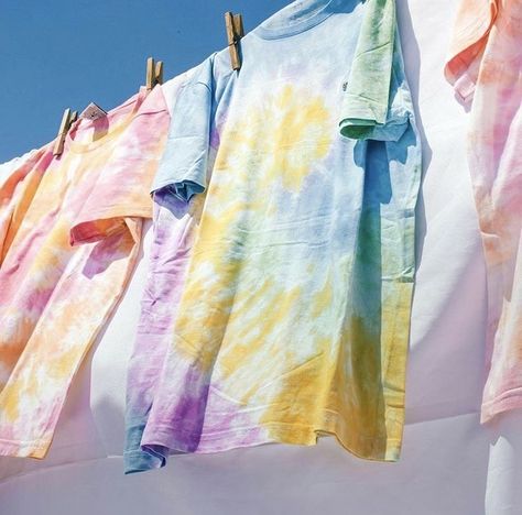 Tie Dye Photography, Tiedye Tshirts, Pokemon Ocs, Ty Dye, Etsy Packaging, Tie Dye Fashion, How To Tie Dye, Tie Dye Diy, Tie Dye Outfits