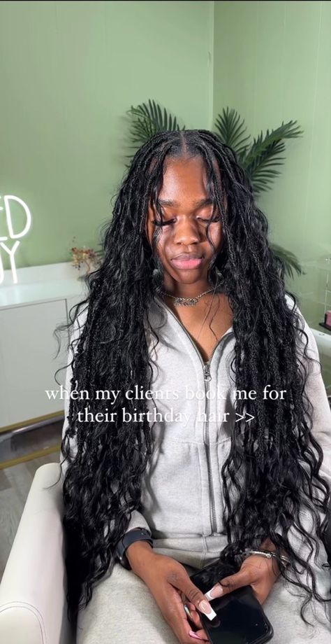 Bohemian Soft Locs, Boho Locs, Soft Locs, Braided Hairstyles For Black Women Cornrows, Marley Hair, Faux Locs Hairstyles, Cute Box Braids Hairstyles, Protective Hairstyles Braids, Pretty Braided Hairstyles