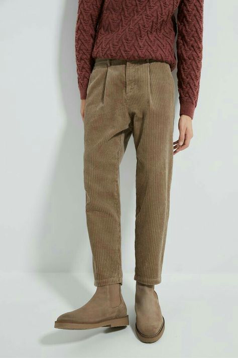 Corduroy Pants Outfit, Pants Outfit Men, Effortless Outfit, Swimming Trunks, Stylish Mens Outfits, Streetwear Men Outfits, 가을 패션, Mens Casual Outfits, Mode Vintage