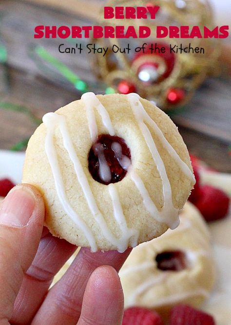 Berry Shortbread Dreams – Can't Stay Out of the Kitchen Holiday Baking Cookies, Almond Icing, Whipped Shortbread, Powdered Sugar Icing, Almond Sugar Cookies, Almond Shortbread, Merry Berry, Cookie Types, How To Make Icing