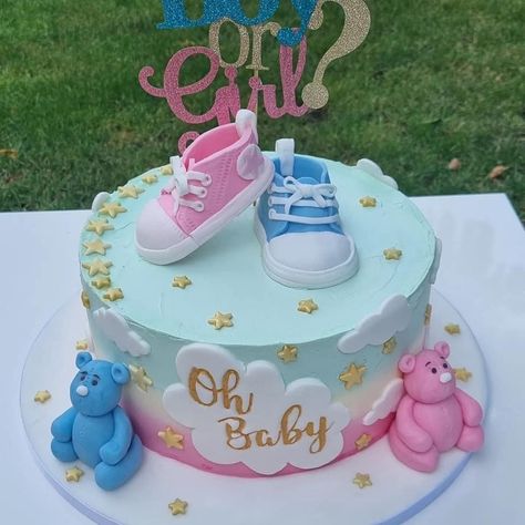 Gender Reveal Cakes Ideas, Gender Reveal Cake Ideas Simple, Cakes Gender Reveal, Reveal Cake Ideas, Gender Reveal Cake Ideas, Gender Cake, Cake Gender Reveal, Gender Reveal Cake Pops, Baby Shower Gender Reveal Cake