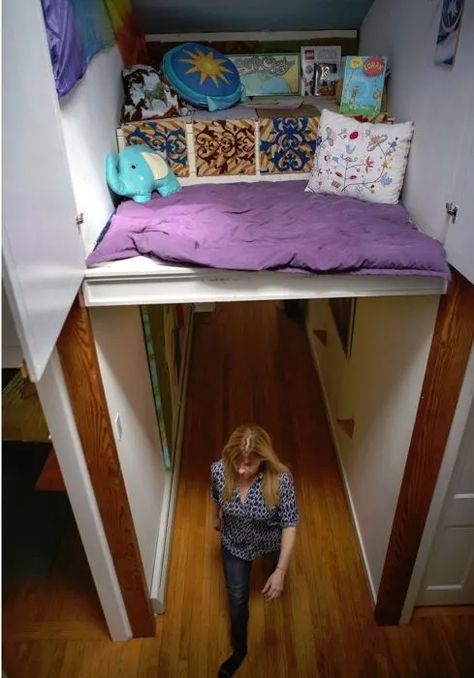 17 Secret Reading Nooks to Hide in All Weekend Long Indoor Treehouse, Mini Loft, Hidden Rooms, Secret Rooms, Living Ideas, House Tour, Dream Rooms, Book Nooks, Cool Rooms