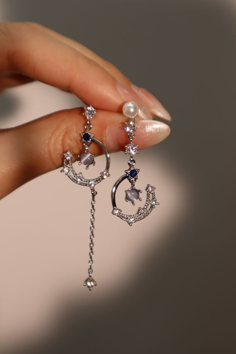 Our Moonlight Dangle Earrings are ethereal. This pair of earrings is adorned with high-quality zirconia diamonds that sparkle and shine angelically. When you can’t decide on a look, match these earrings with your outfit to be your saving grace! Ethereal Jewelry, Saving Grace, Silver Pin, Jewelry Lookbook, Fancy Jewelry, Earrings Long, Jewelry Inspo, Ear Jewelry, Pretty Jewellery