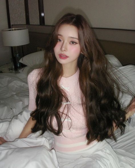 Douyin Baddie, Alicia Aesthetic, Jia Song, Jia Freezia, Dear Zia, Singles Inferno, Song Jia, Luscious Hair, Ethereal Makeup